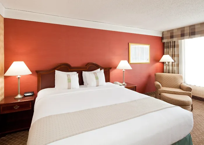 Holiday Inn Cleveland-Mayfield By Ihg