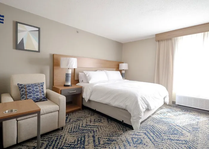 Candlewood Suites Beachwood Cleveland By Ihg
