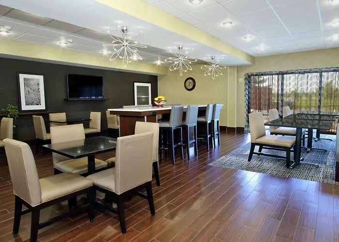 Hampton Inn Ashtabula